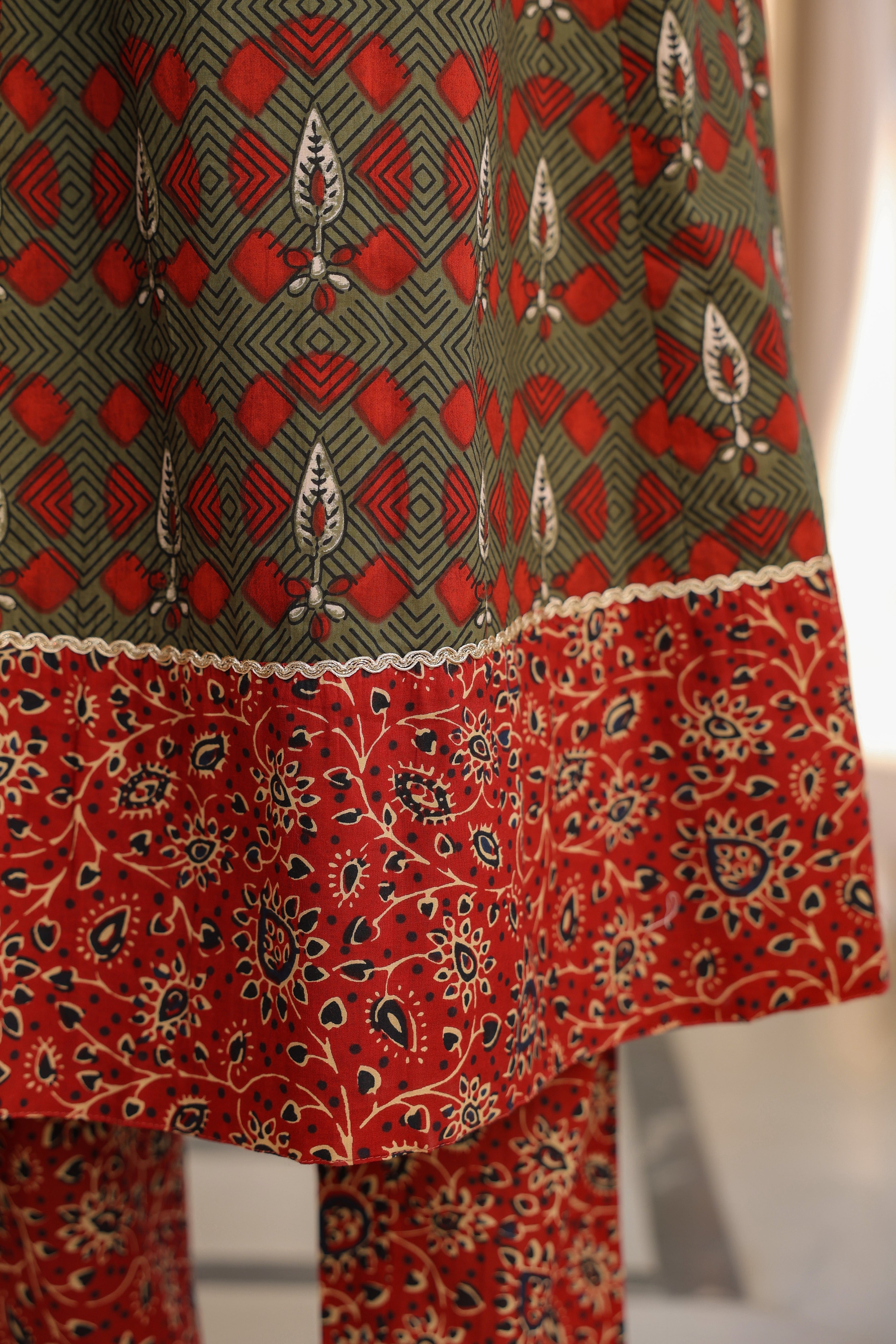 Women Ethnic Motifs Printed Regular Pure Cotton Kurta with Trousers & With Dupatta
